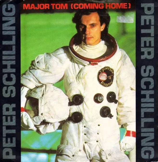 18 Major Tom (Vollig Losgelost) (Peter Schilling)(German vers JtSter320kb).mp3